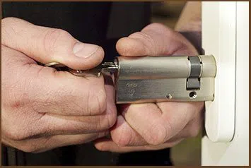 	Arlington Lock And Safes Arlington, VA 703-663-7401